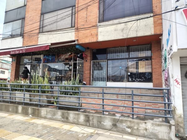 ARRIENDO LOCAL EN CHAPINERO 40 M² - Imagen 2