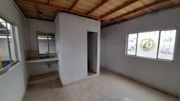ARRIENDO BODEGA EN UBATE - Imagen 9