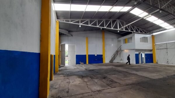 ARRIENDO BODEGA EN UBATE - Imagen 3