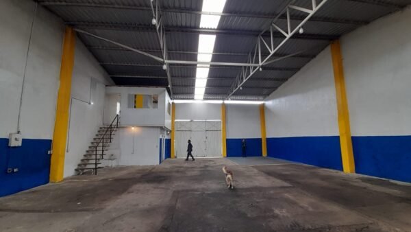 ARRIENDO BODEGA EN UBATE - Imagen 4