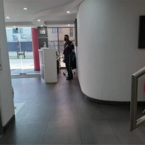 Arriendo oficina quinto piso Bogotá chapinero 78 M2