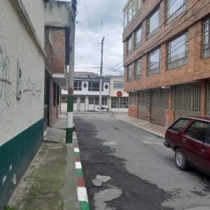 SE ARRIENDA BODEGA EN ESTRADA