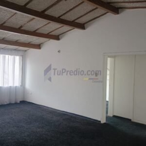 VENDO CASA EN PRADO VERANIEGO BOGOTA 2 NIVELES