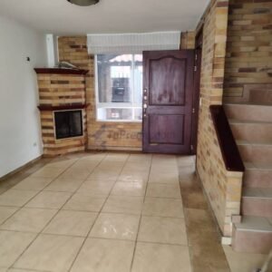 Casa en Cota en venta